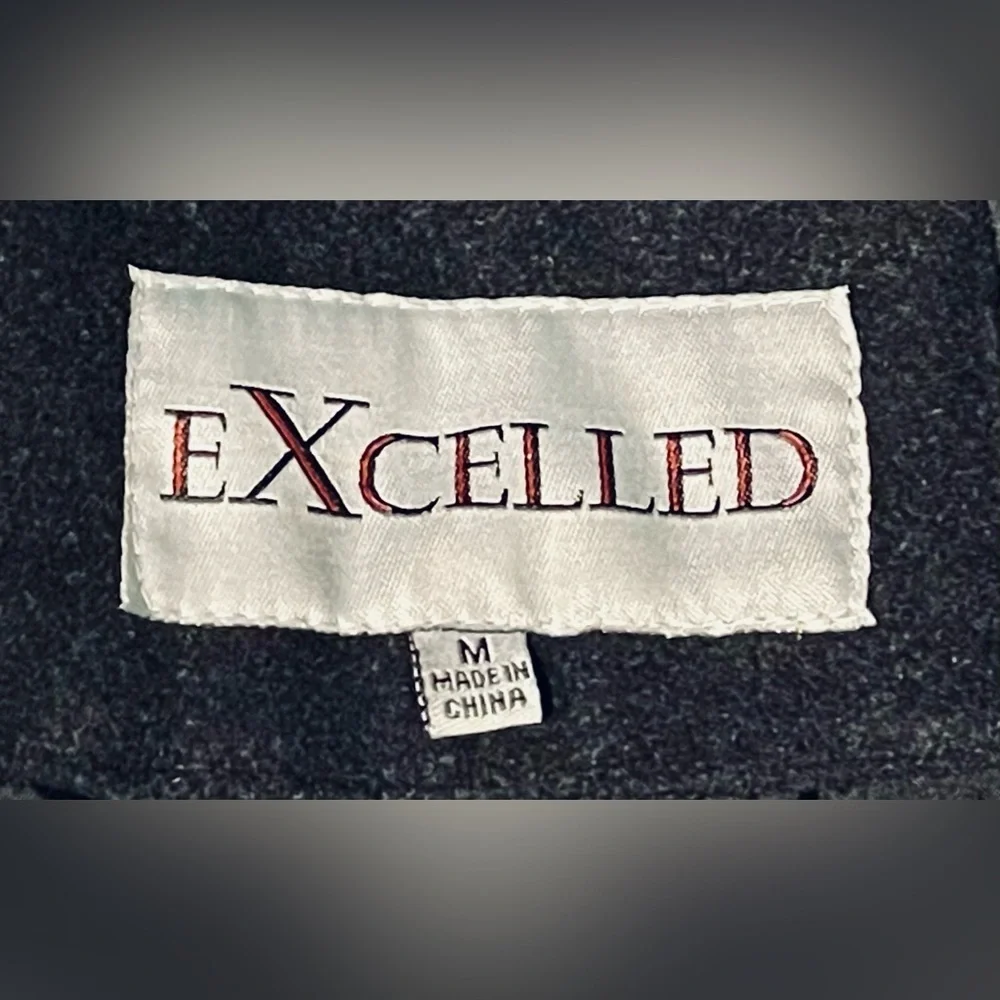 Double Breasted Peacoat •Men• - Picture 6 of 10